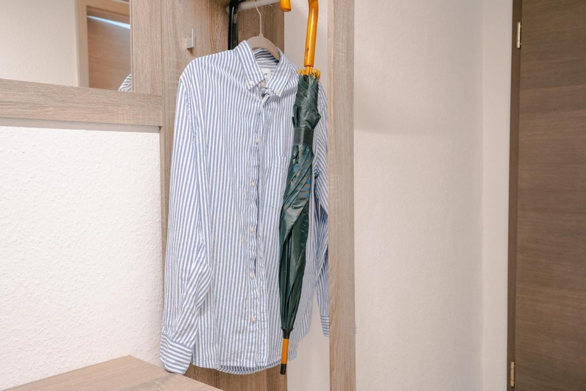 Ferienwohnung Laura In Gera Fuer Bis Zu 4 Personen - Neu Renoviert ภายนอก รูปภาพ