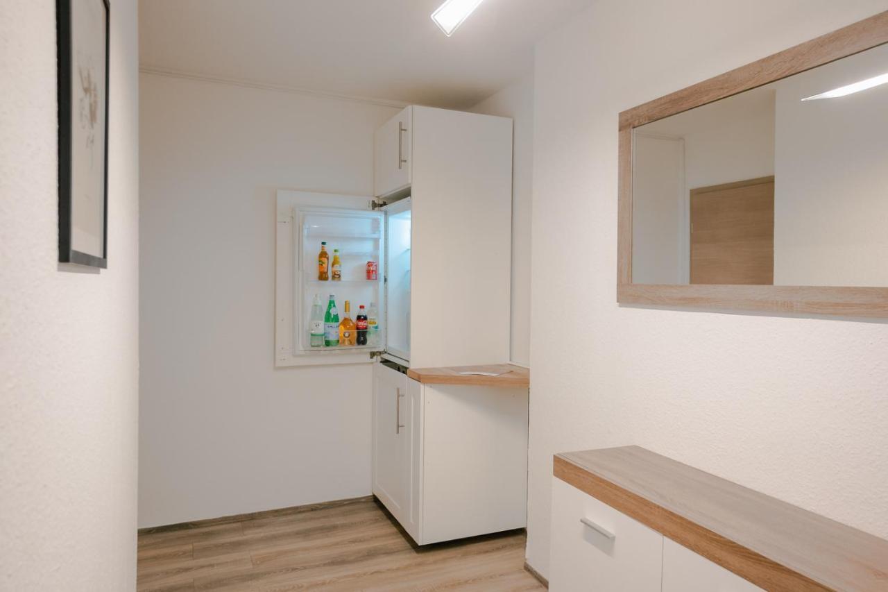 Ferienwohnung Laura In Gera Fuer Bis Zu 4 Personen - Neu Renoviert ภายนอก รูปภาพ